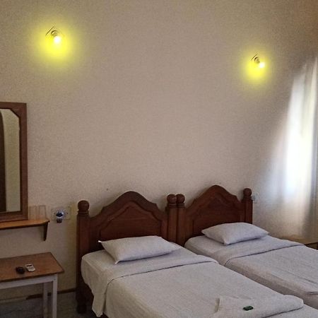 Williams Beach Retreat Colva Bagian luar foto