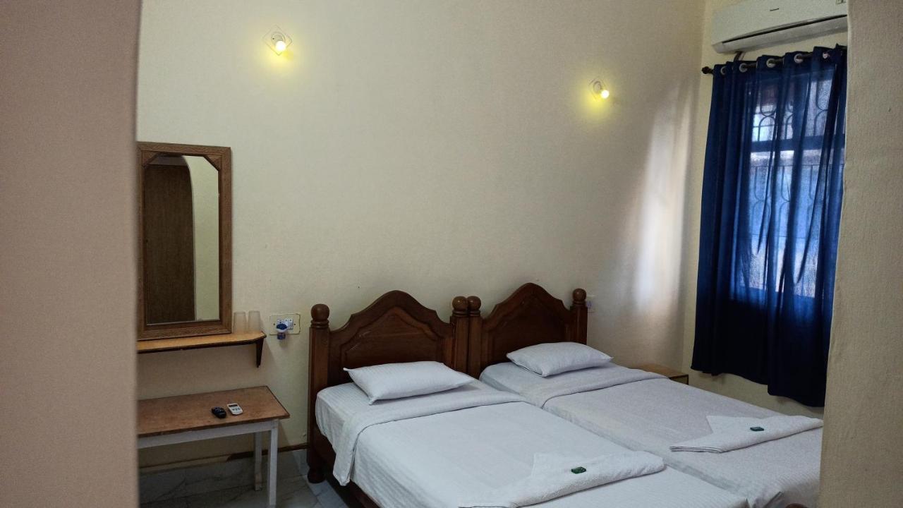 Williams Beach Retreat Colva Bagian luar foto