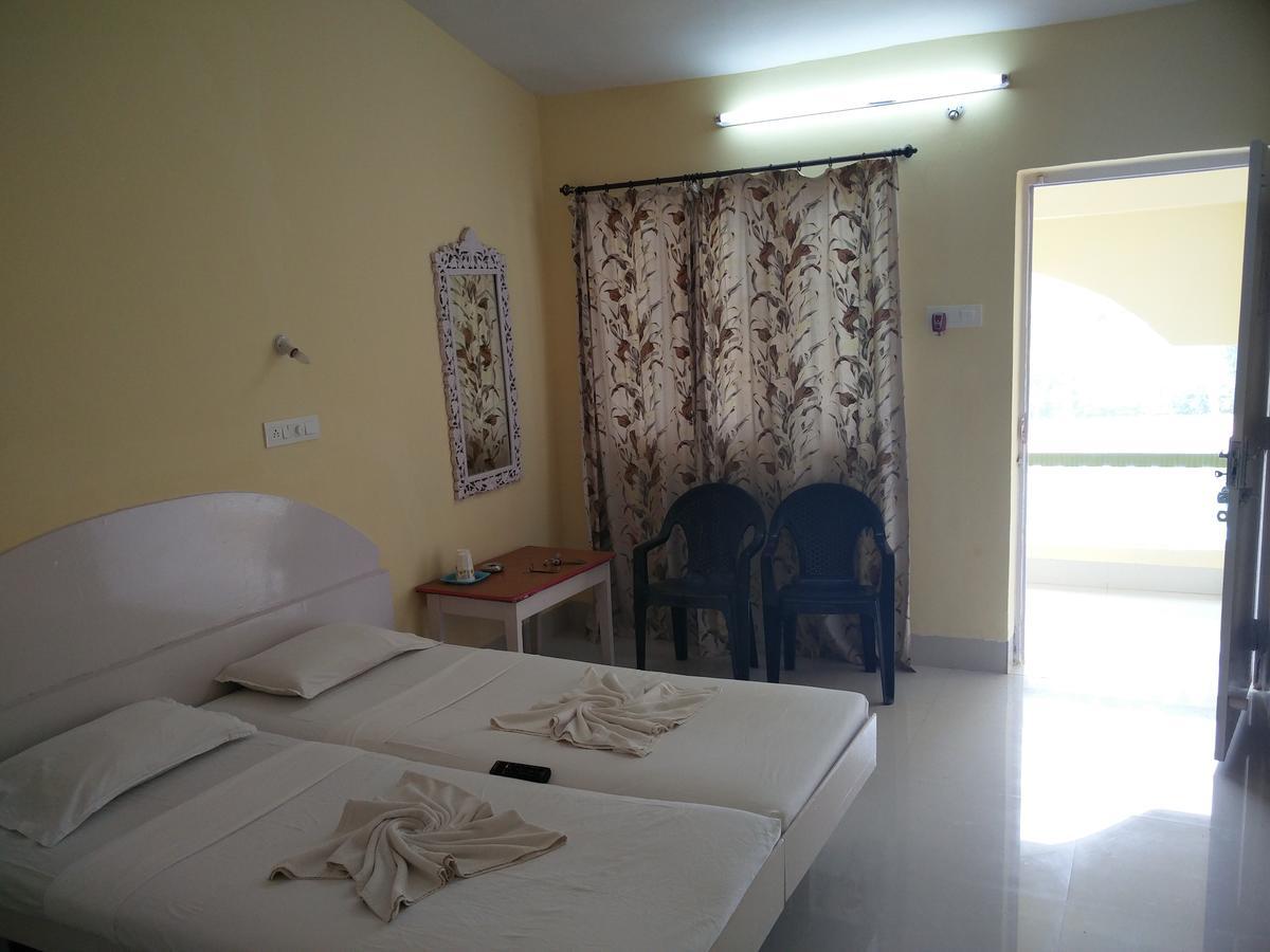 Williams Beach Retreat Colva Bagian luar foto