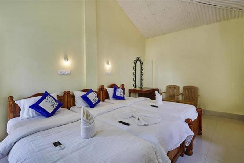 Williams Beach Retreat Colva Bagian luar foto